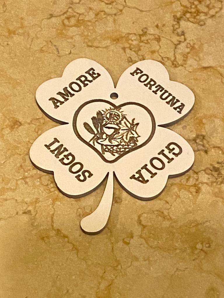 Segnaposti personalizzati in legno